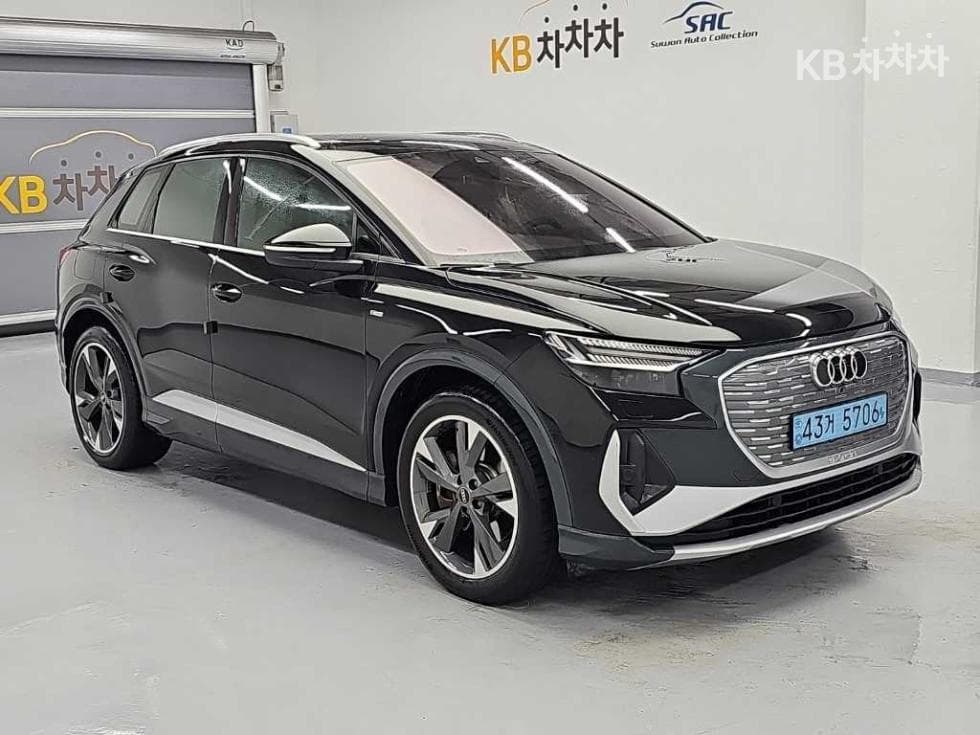 Ауди Q4 e-tron40 Premium - 4