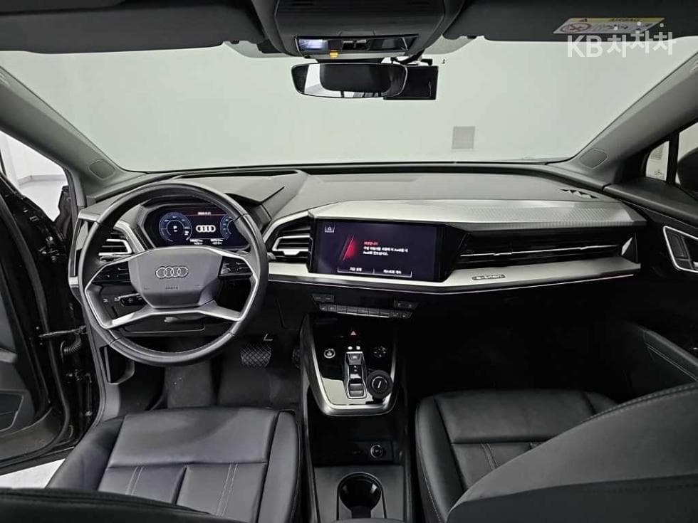 Ауди Q4 e-tron40 Premium - 7