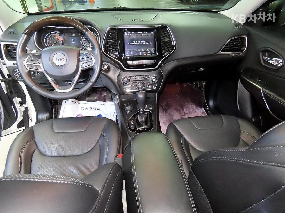 지프 체로키(KL)2.2 Дизел AWD Overland - 10