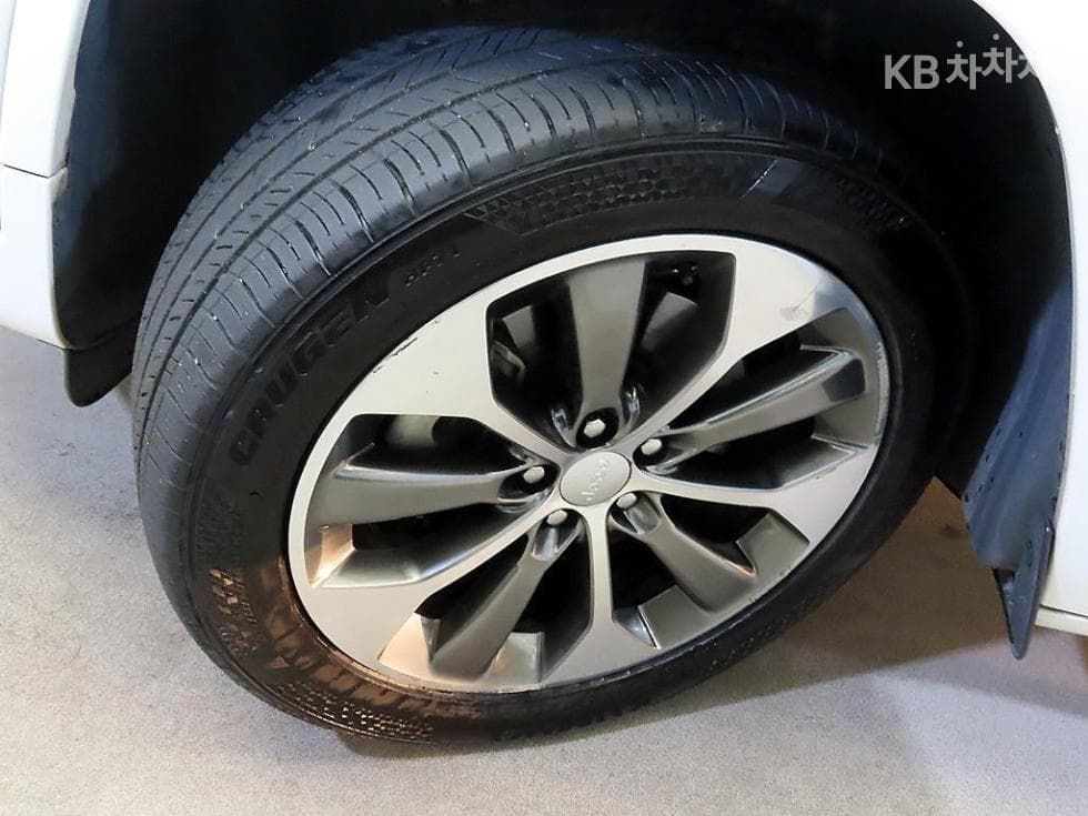지프 체로키(KL)2.2 Дизел AWD Overland - 20