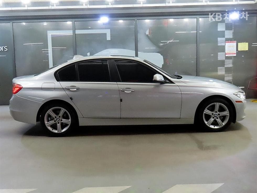 BMW Нов3 Серия320d F30 - 3