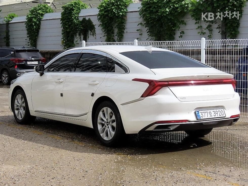 Kia K83.5 LPG Rental car Trendy - 3