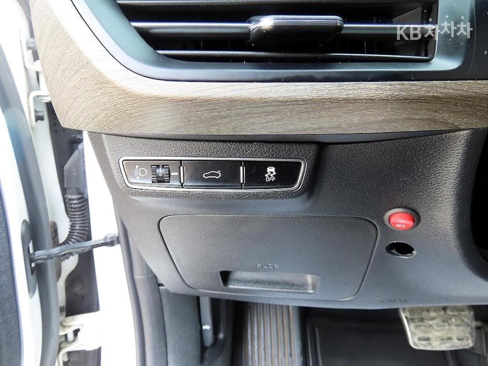 Kia K83.5 LPG Rental car Trendy - 12