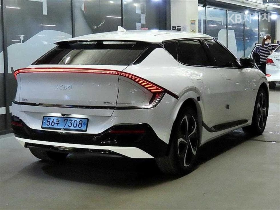 Киа EV6롱 레Местен지 4x4 GT-Line - 4