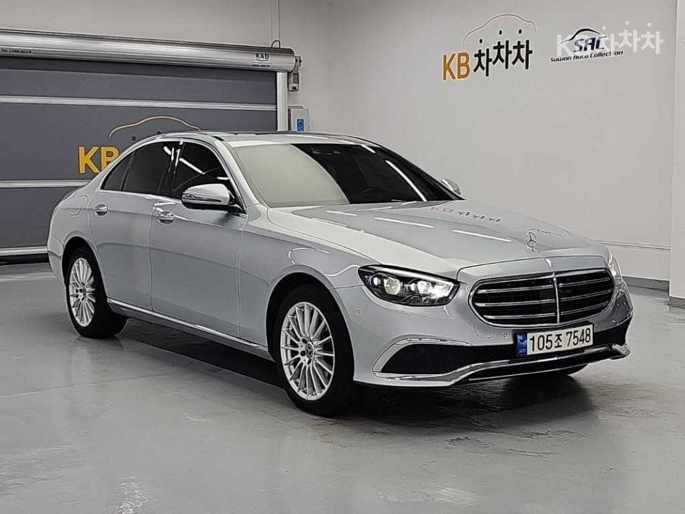 Mercedes-Benz E-Клас (W213)E220d 4MATIC Exclusive - 4