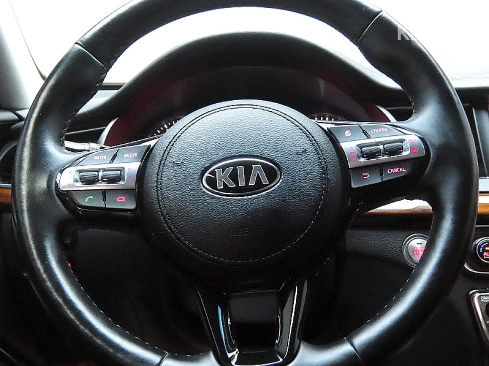 Kia All New K72.4 GDI Prestige - 17