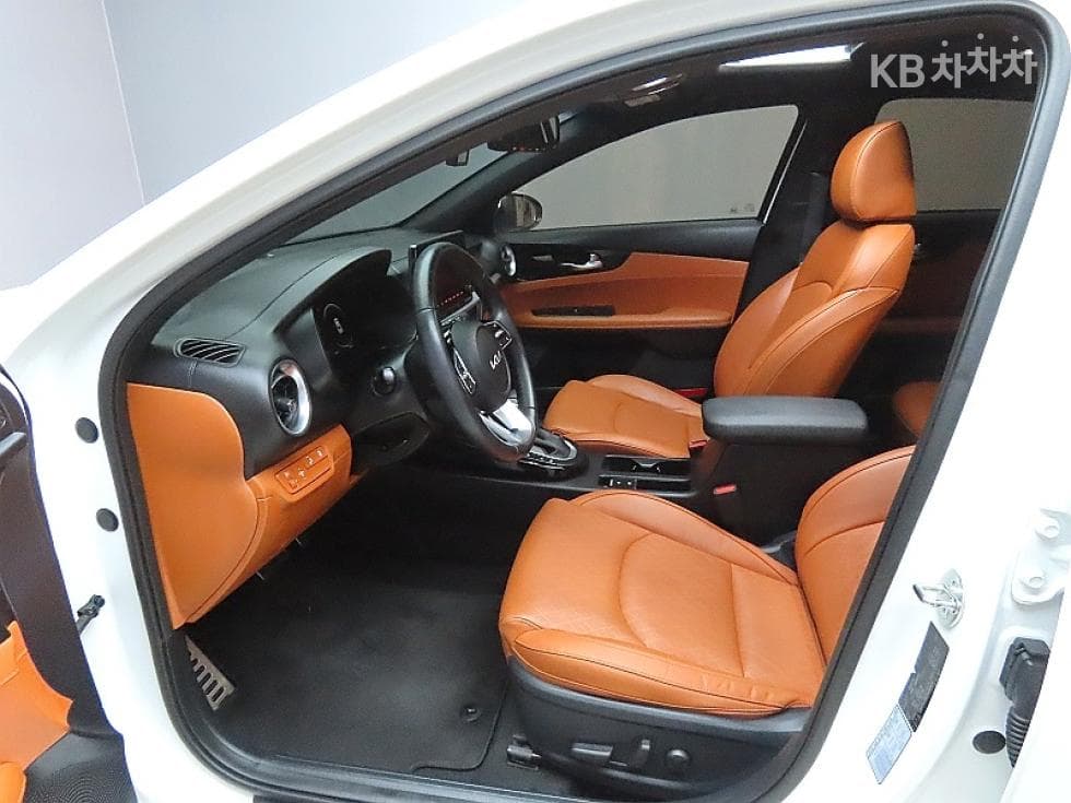 Kia The New (facelift) K3(BD)1.6 Gasoline Signature - 10