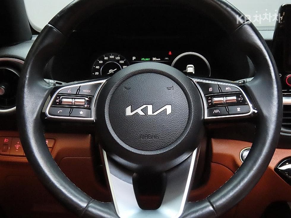 Kia The New (facelift) K3(BD)1.6 Gasoline Signature - 17