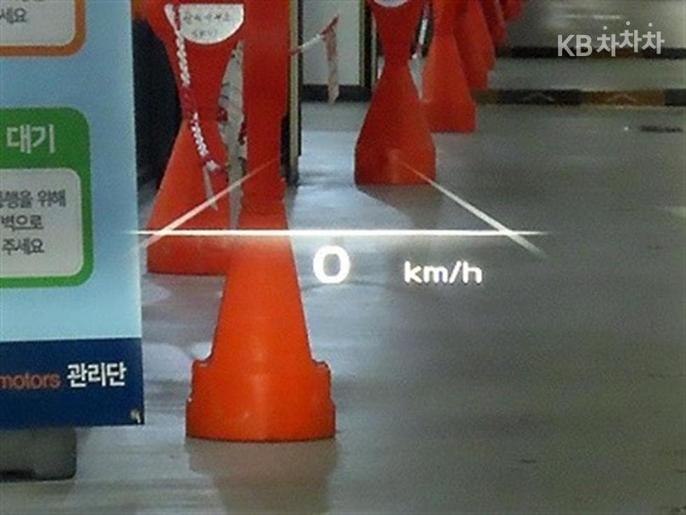 Киа EV6롱 레Местен지 2WD 어스 - 13