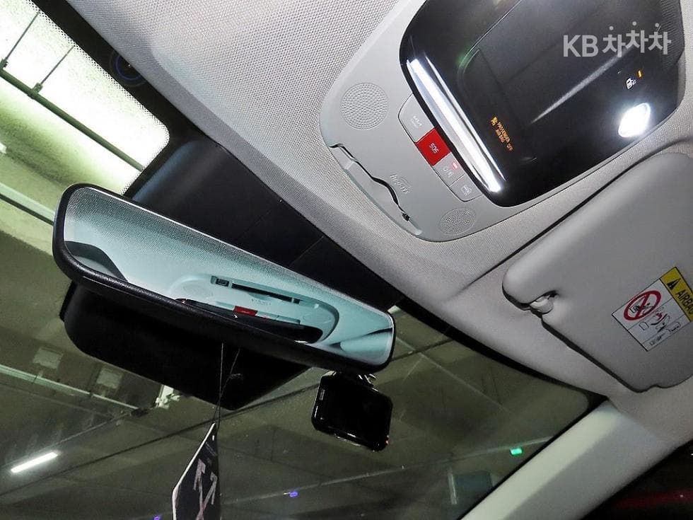 Киа EV6롱 레Местен지 2WD 어스 - 14