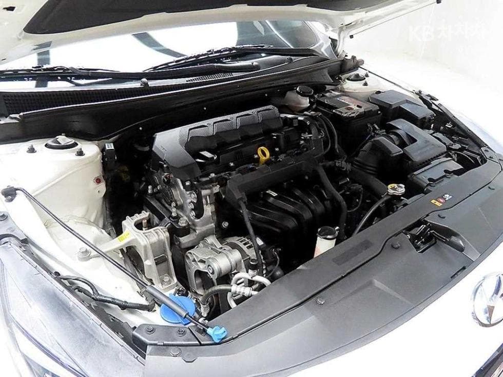 Hyundai All New Avante (Elantra)(CN7)1.6 Gasoline Modern - 19