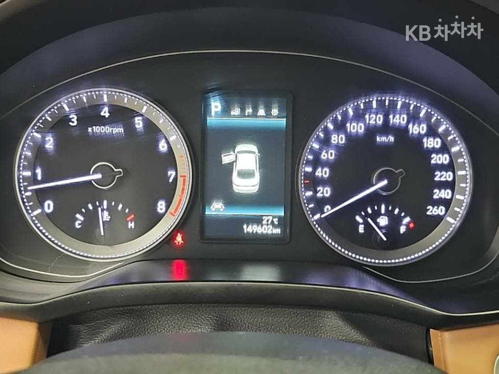 Хюндай Grandeur (Azera)IGРент-а-кар 3.0 LPi Exclusive Стандартен - 6