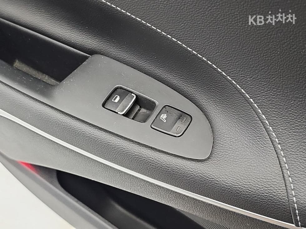 Хюндай Grandeur (Azera)IGРент-а-кар 3.0 LPi Exclusive Стандартен - 15