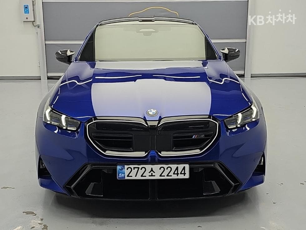 BMW M시리즈M5 Седан G90 - 2