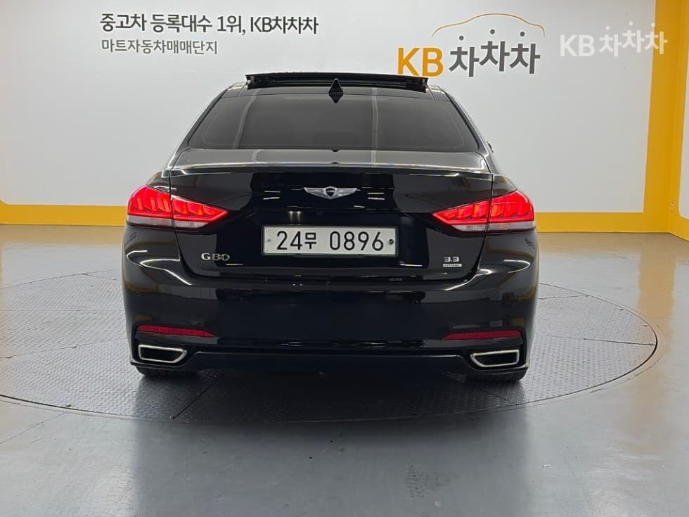 Hyundai GenesisDHG330 Premium AWD - 3