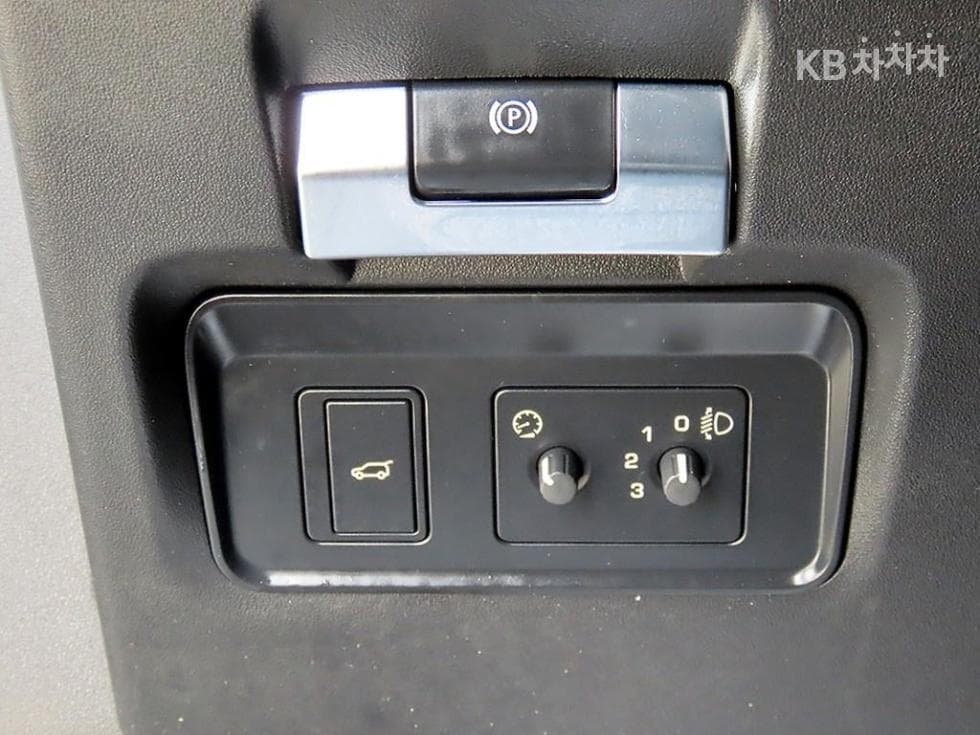 Land Rover 디스커버리 스포츠 Second generationD180 S - 12