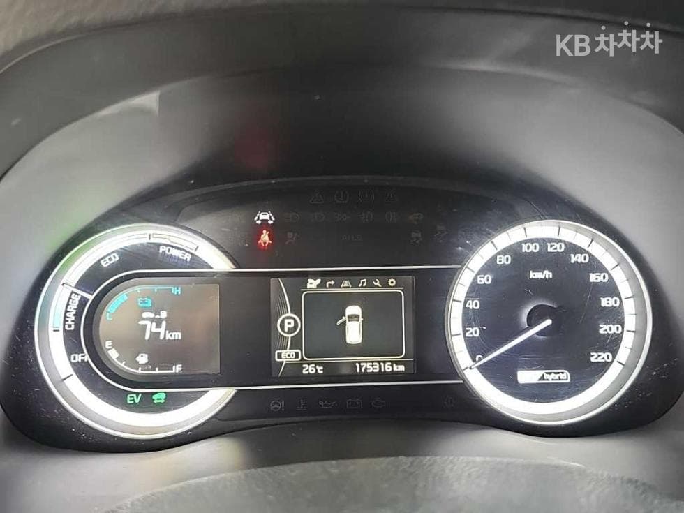 Киа Ниро1.6 Престиж - 6