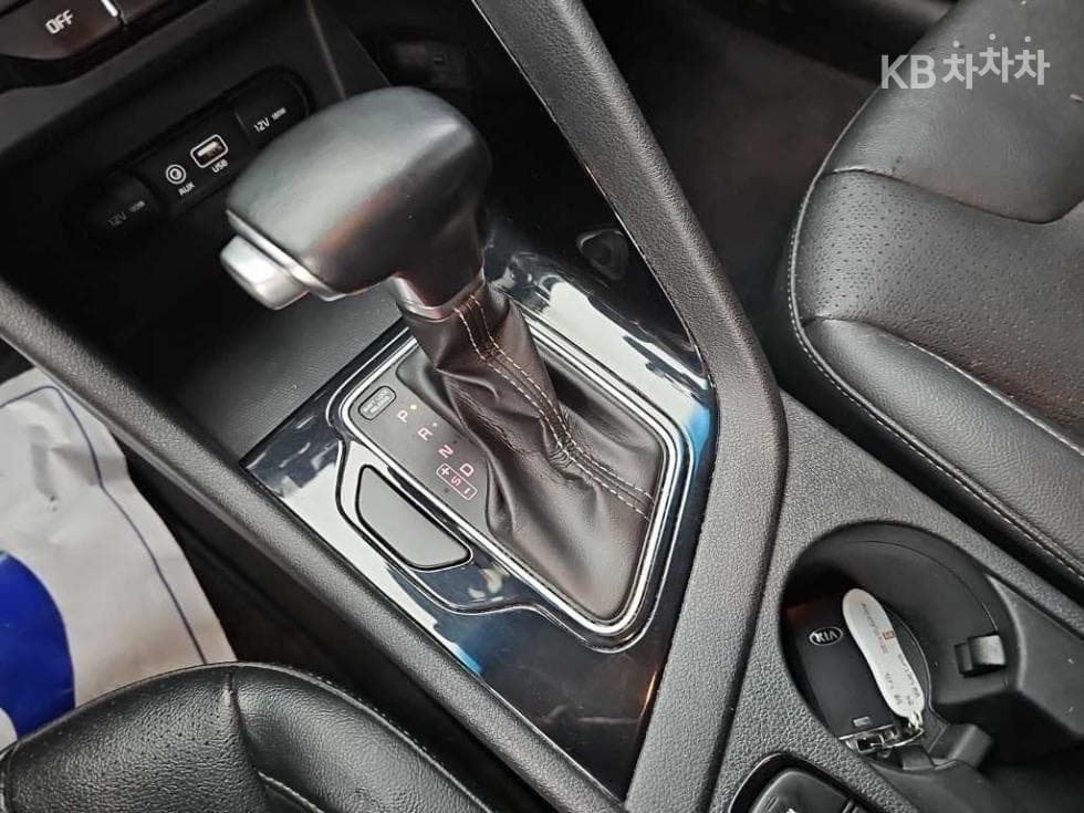 Киа Ниро1.6 Престиж - 8