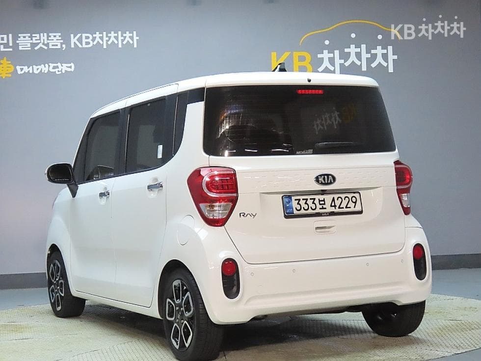 Kia The New (facelift) Ray (van)1.0 Gasoline Signature - 4