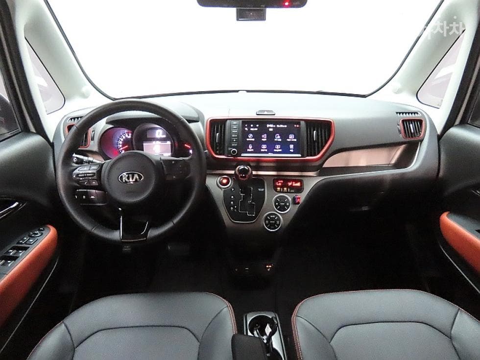 Kia The New (facelift) Ray (van)1.0 Gasoline Signature - 6