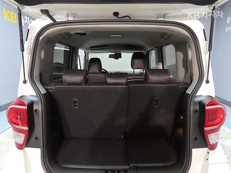 Kia The New (facelift) Ray (van)1.0 Gasoline Signature - 19