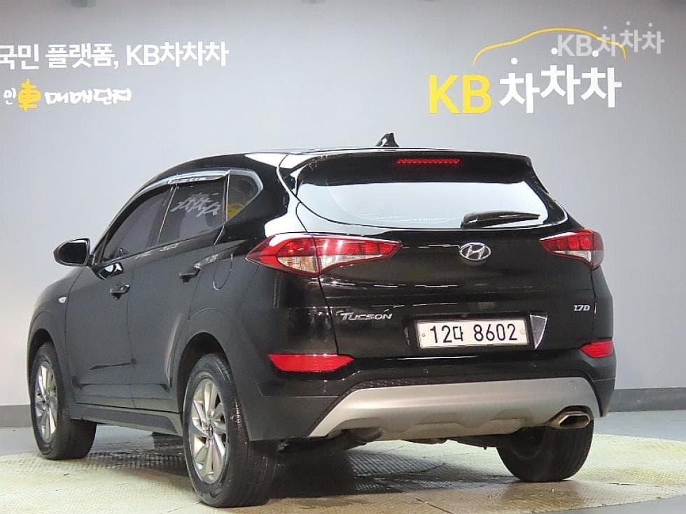 Hyundai All New TucsonDiesel(e-VGT UⅡ)1.7 2WD Smart - 4
