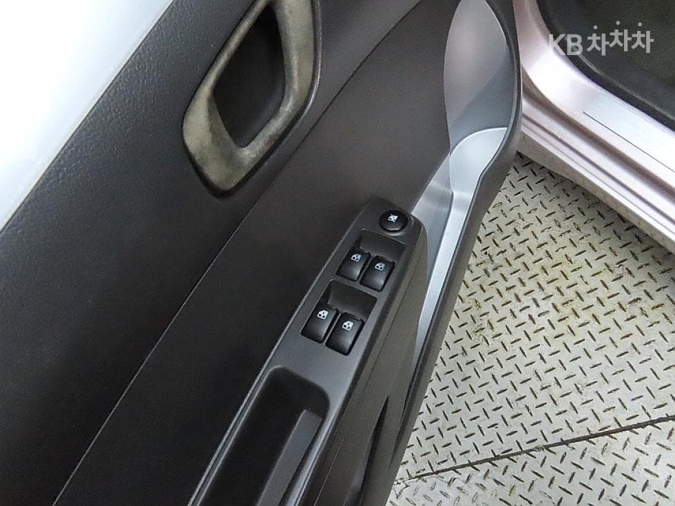 GM Korea Matiz CREATIVEGROOVE Star - 13