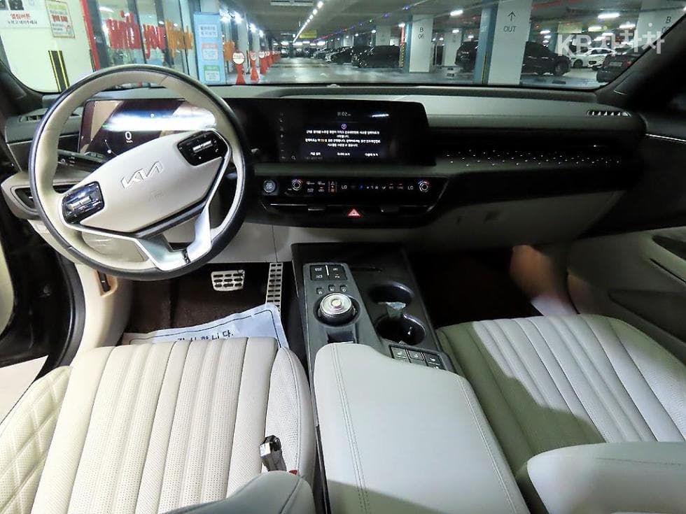 Kia K8 Hybrid1.6 Turbo Signature - 10