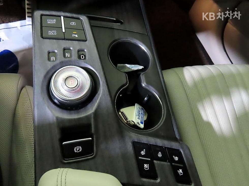 Kia K8 Hybrid1.6 Turbo Signature - 12