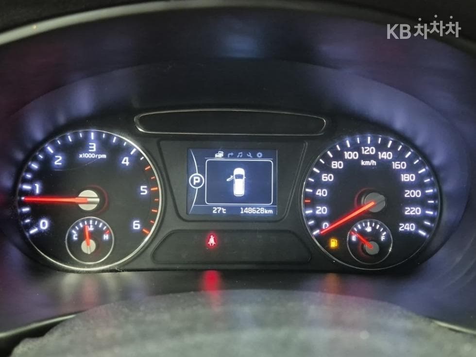 Киа All NewSorentoДизел 2.0 2WD Престиж - 6