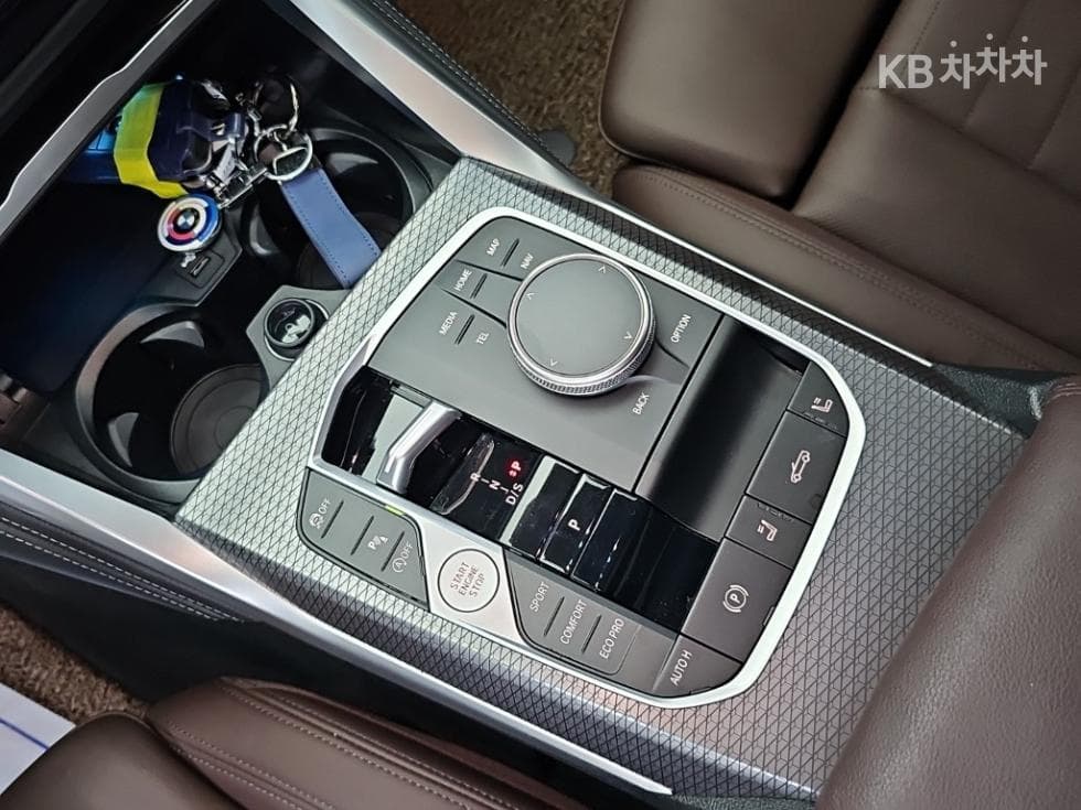 BMW 4시리즈 (G22)420i Convertible M Sport - 8