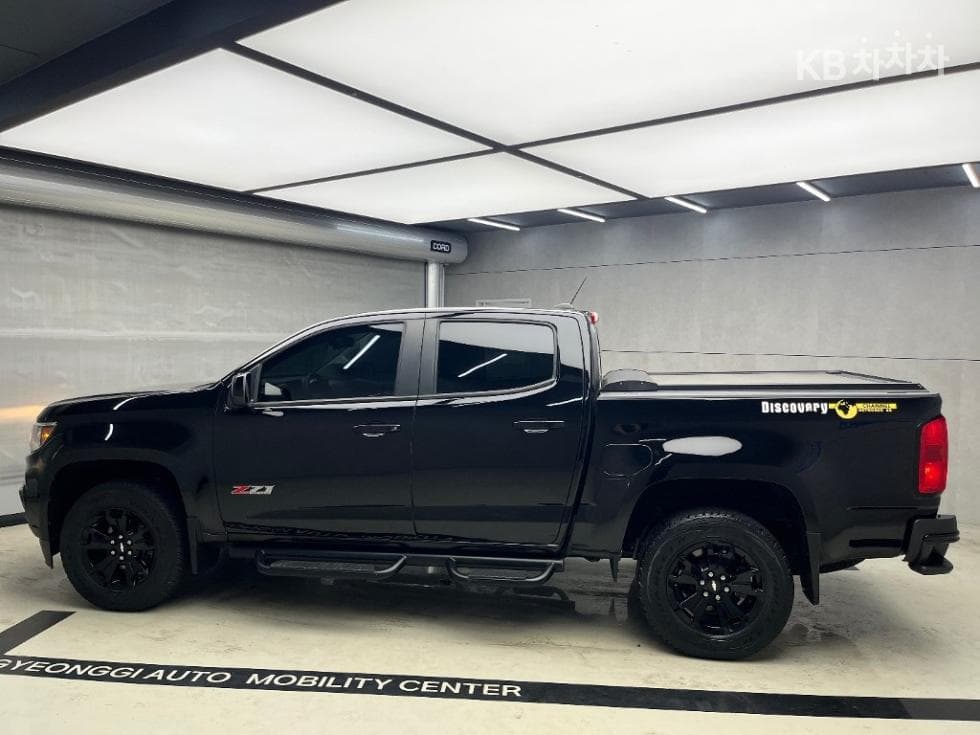 Джи Ем Корея Real New Colorado3.6L V6 4x4 Z71-X Midnight - 4