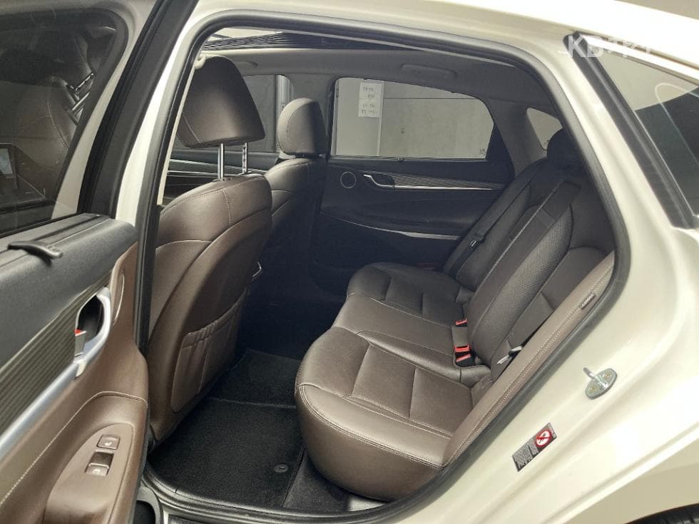 Хюндай Grandeur (Azera)IG3.0 Exclusive Стандартен - 6
