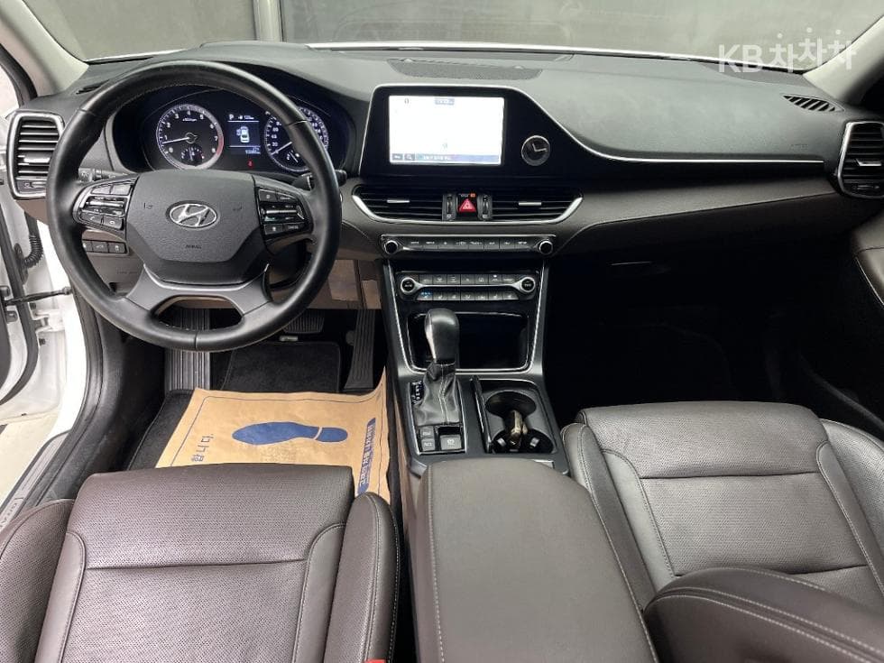 Хюндай Grandeur (Azera)IG3.0 Exclusive Стандартен - 7