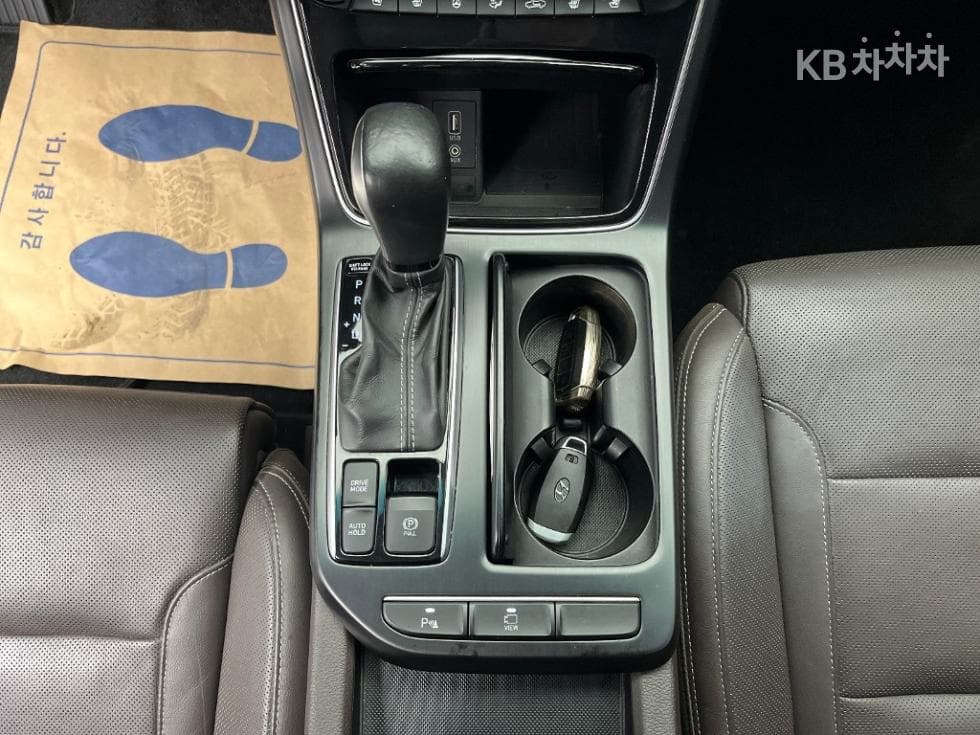 Хюндай Grandeur (Azera)IG3.0 Exclusive Стандартен - 10