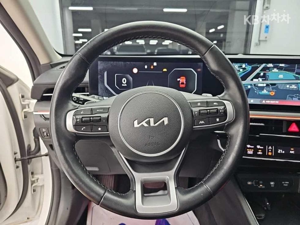 Kia The New (facelift) K5 3rd Gen2.0 Gasoline Prestige - 9