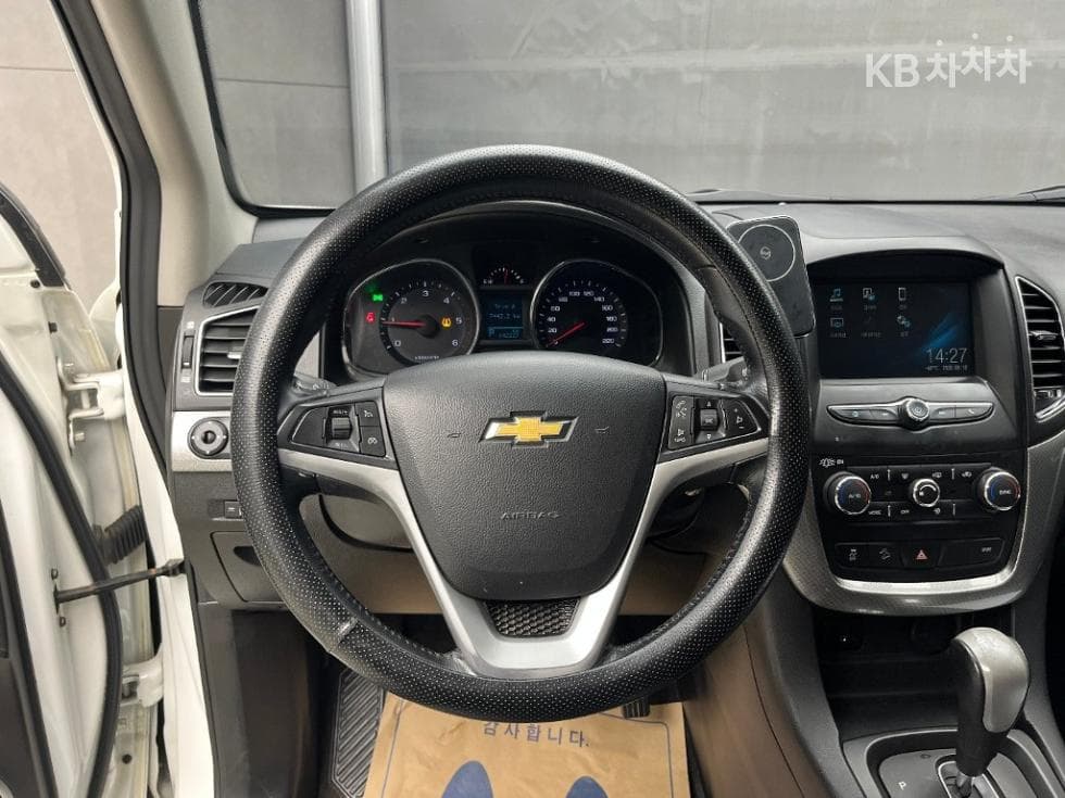 GM Korea 신형 Captiva2.0 LT Deluxe Pack 5-seater - 9