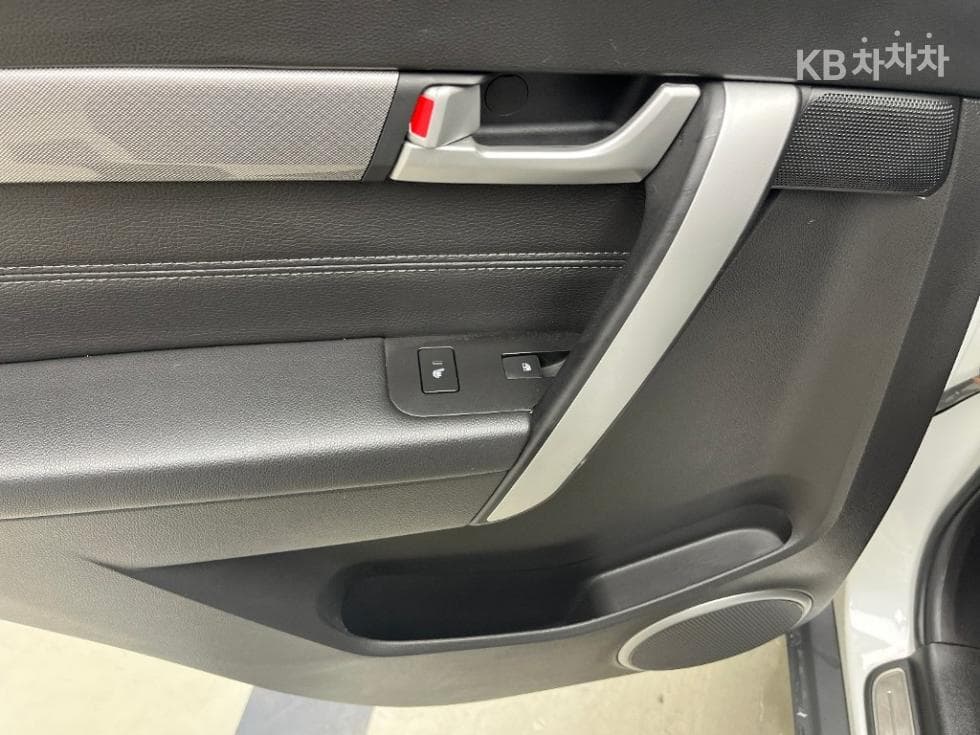 GM Korea 신형 Captiva2.0 LT Deluxe Pack 5-seater - 18