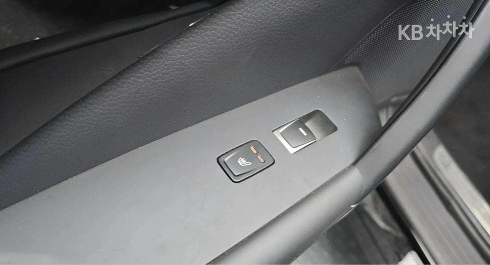 Хюндай Grandeur (Azera) ХибридPremium - 17