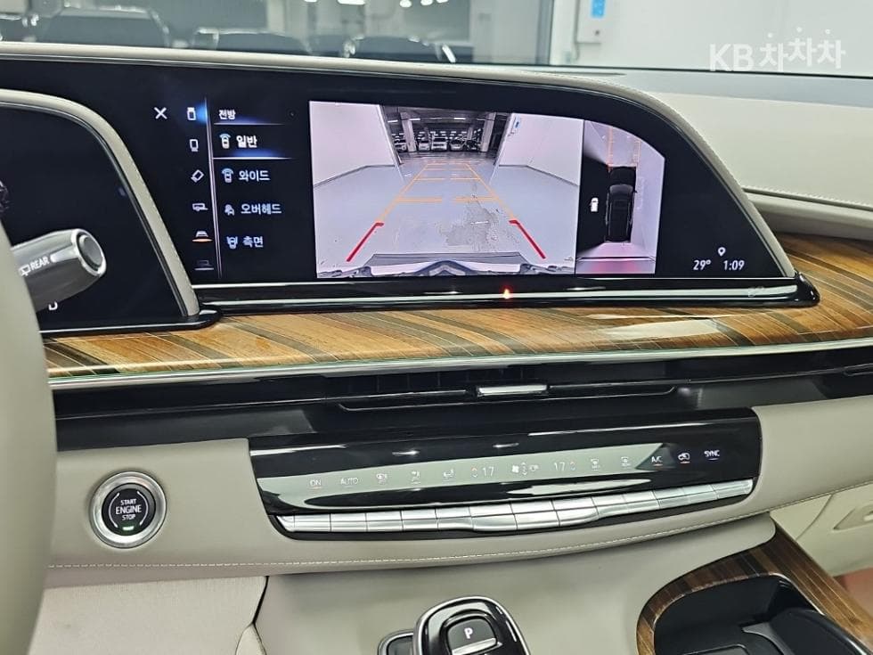 캐딜락 ESCALADE(5세대)6.2 V8 Sport Platinum - 10