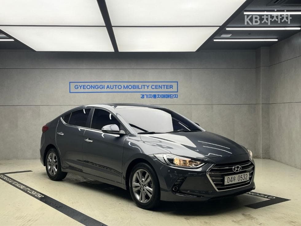 Hyundai Avante (Elantra)AD 1.6 GDi Modern - Image 1