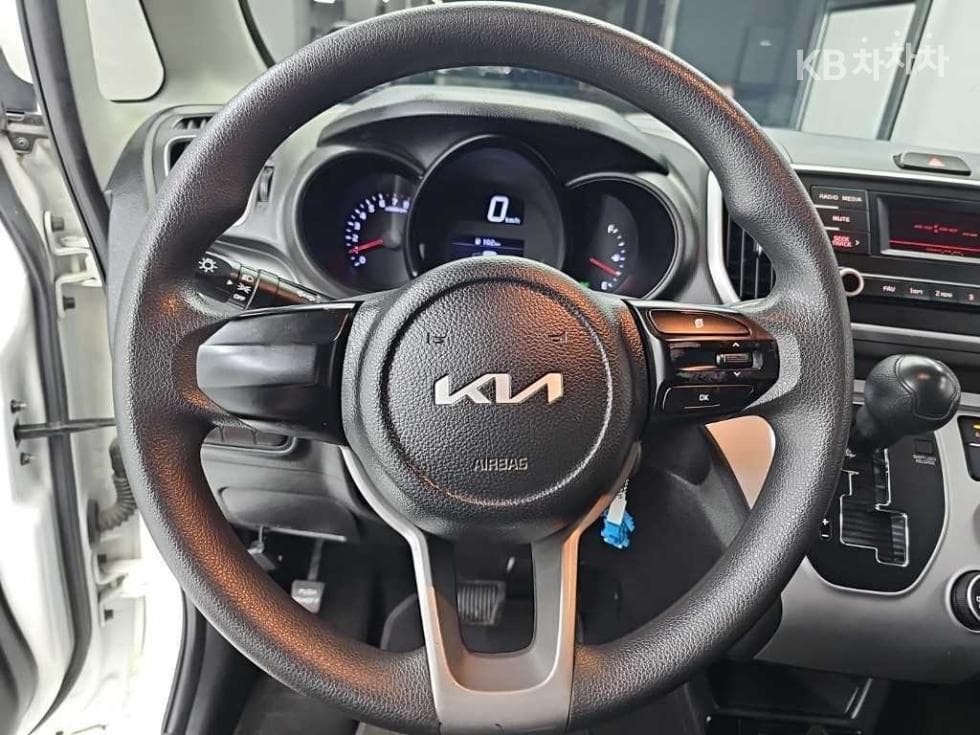 Киа The New (фейслифт) Рей (ван) Ван1.0 Бензин Ван 2-местен Стандартен - 9