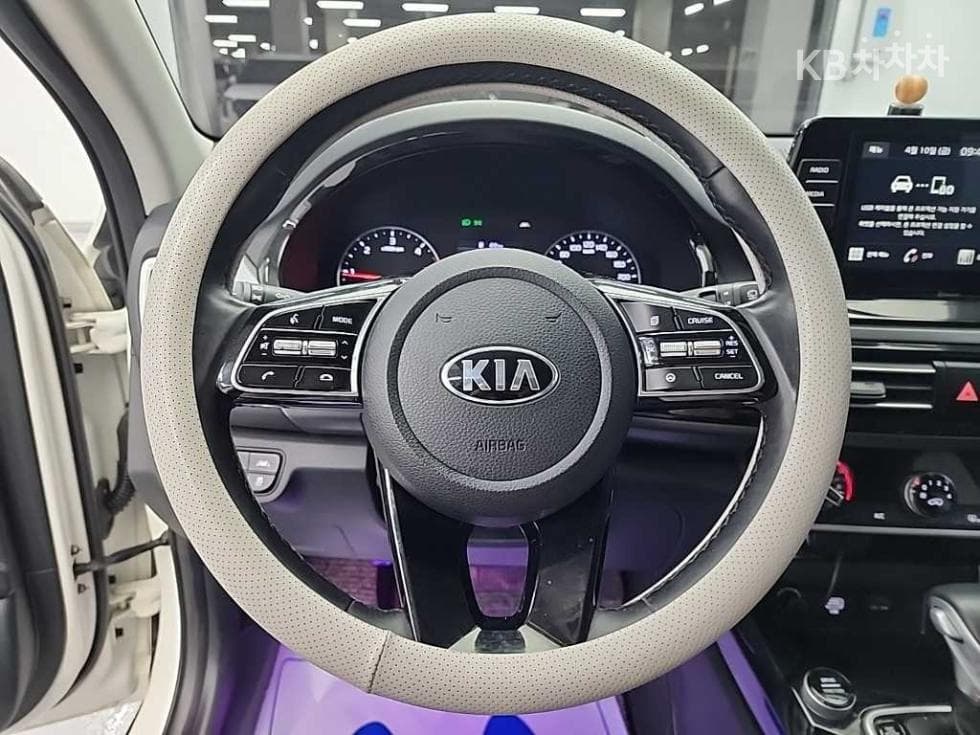 Киа Seltos1.6 Дизел 2WD Престиж - 8
