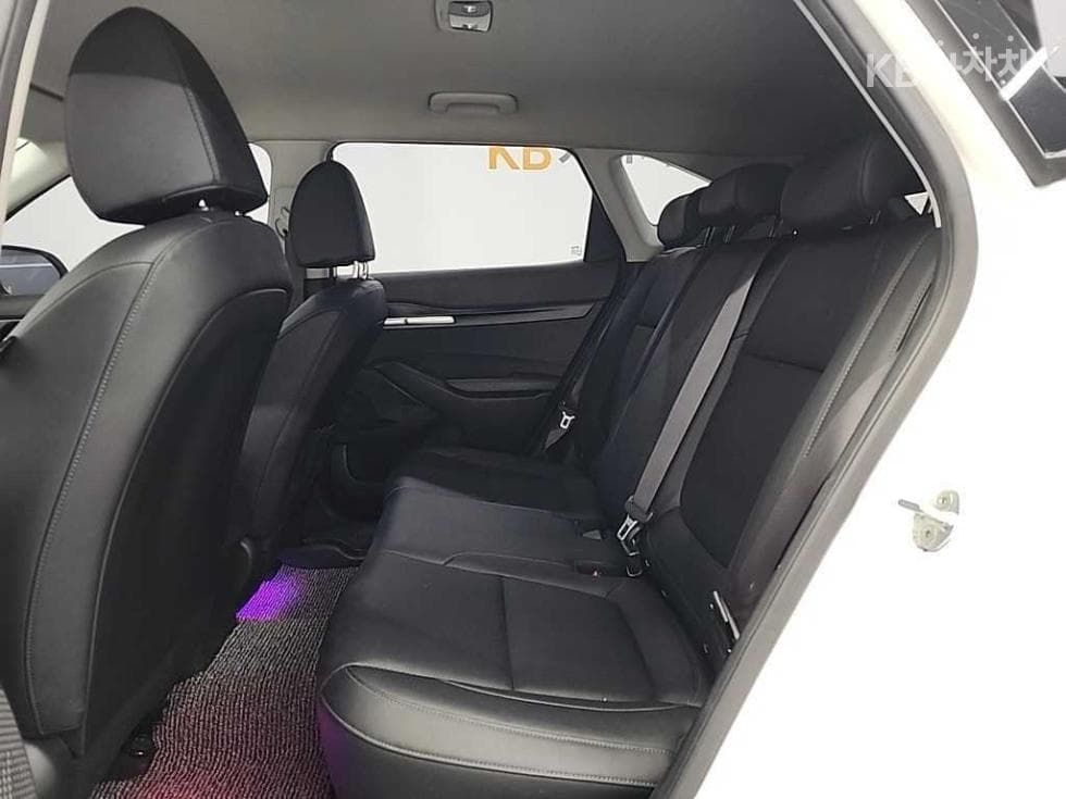 Киа Seltos1.6 Дизел 2WD Престиж - 11