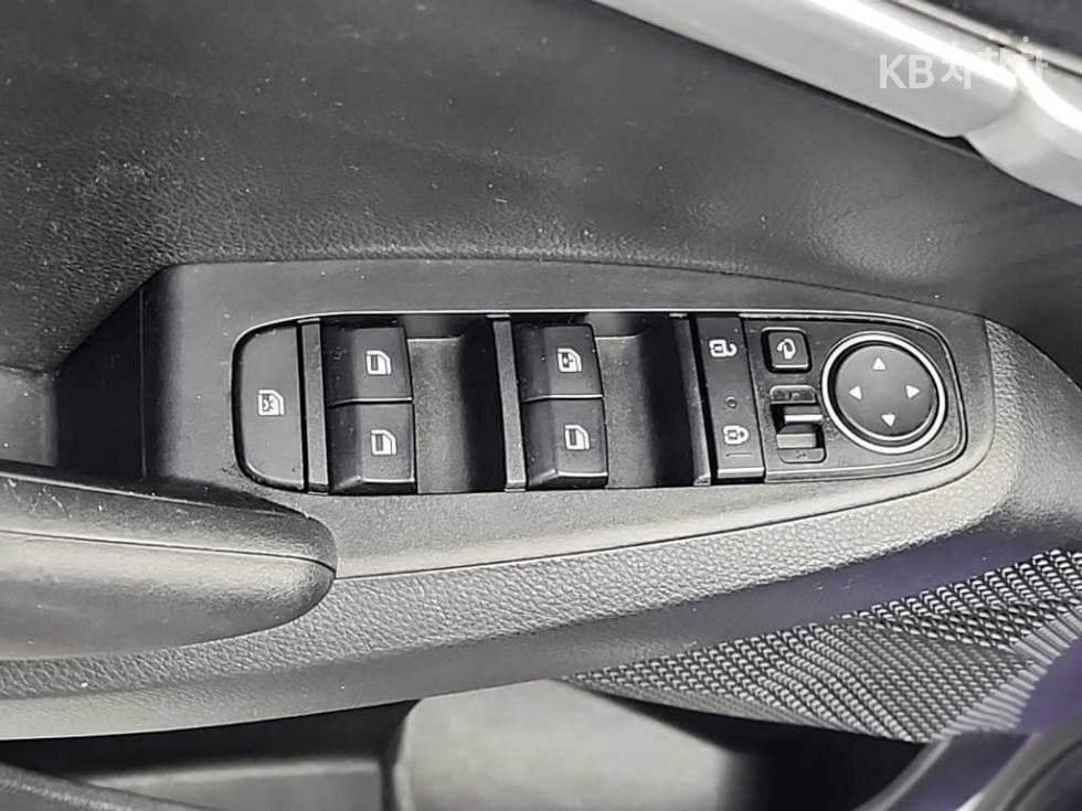 Киа Seltos1.6 Дизел 2WD Престиж - 16