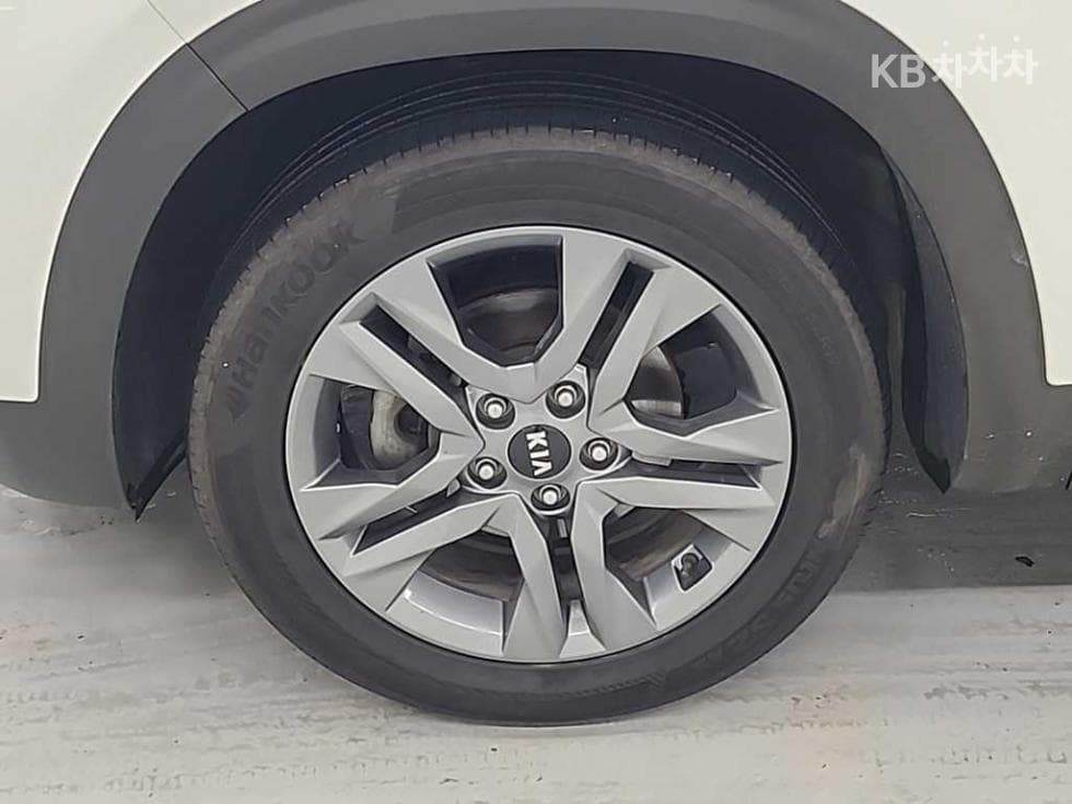 Киа Seltos1.6 Дизел 2WD Престиж - 18
