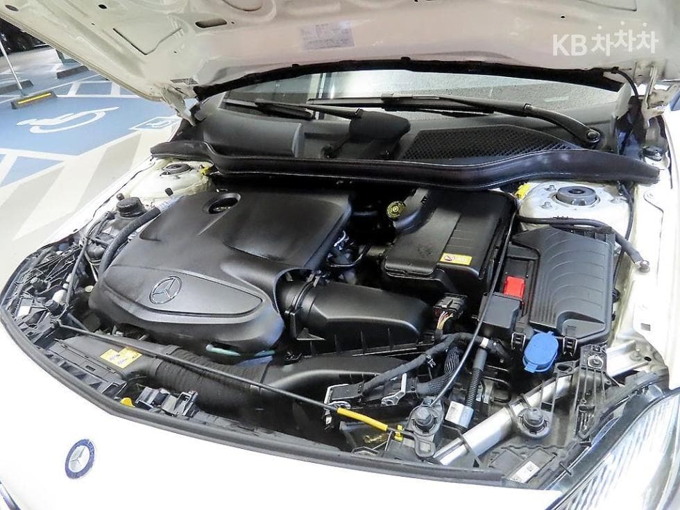 Mercedes-Benz A클래스A200 W176 - 19