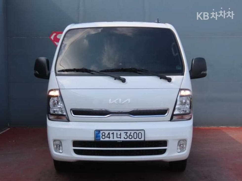 Киа The New (фейслифт) Бонго 3 (лек)LPG 1 тон Королевска кабина Удължено междуосие 2WD GL - 2
