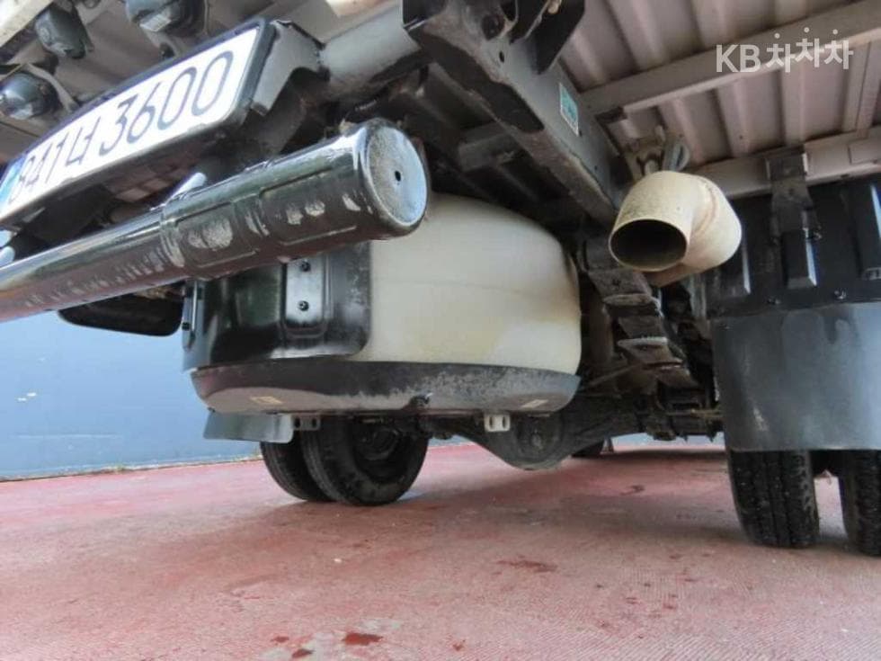 Киа The New (фейслифт) Бонго 3 (лек)LPG 1 тон Королевска кабина Удължено междуосие 2WD GL - 6