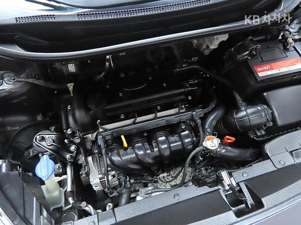 Kia All New Pride / Rio1.4 MPI Sedan Deluxe - 7